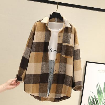 China Women's Anti-wrinkle Outwear Fashion Winter Grid Pattern Clothing Pocketed Overcoat Knit Long Cardigan Ditch Coat for sale