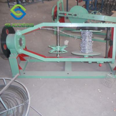 China Hot Dipped Galvanized Wire Low Price Barbed Wire Machine Manufacturer for sale