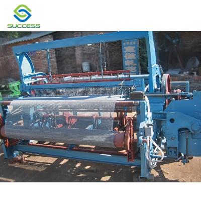 China Easy To Operate Fully Automatic Crimped Wire Mesh Weaving Machine For Square Wire Mesh for sale