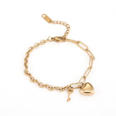 China TRENDY 2021 Fashion Classic Jewelry Heart Lock Bangle Bracelet Asymmetry Chain Women Bracelet for sale