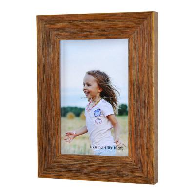 China Pine wood wood grain embossed 4x6 5x7 8x10 11x14 bulletin board picture frame wall mounted solid wood table top view for sale