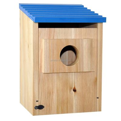 China Durable Outdoor Waterproof Windproof Rustic Wooden Bird Nest Bird Shelter Tree Mounted Blue Top Wooden Bird House for sale