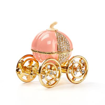 China Hot Selling Cute Metal Pumpkin Trolley Jewelry Box Cute Gift Box for sale