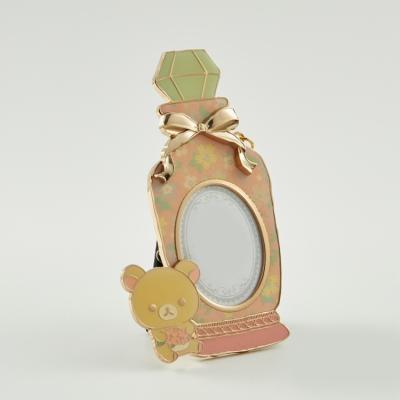 China Small Pink Metal Bear Metal Photo Frame For Gift for sale