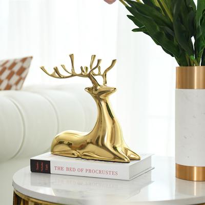 China 2019 Luxury Creative Interior Home Decorations Wedding Gift Pure Copper Home Cabinet Wine Cabinet Decorations Christmas Material New for sale