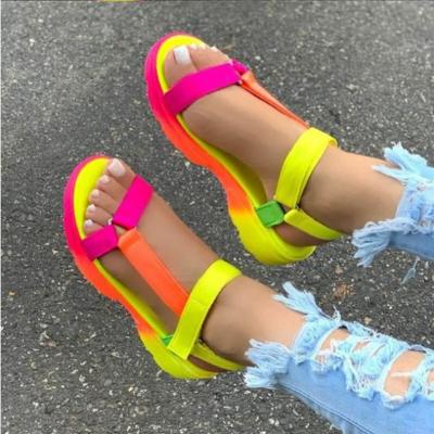 China CUSHIONING 2021 rainbow women sandalias de mujer wedge summer beach high heels ladies rubber custom logo slide roman sandals for sale