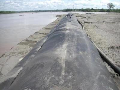 China El barro de las aguas residuales del poliéster que deseca empaqueta la protección costera en venta