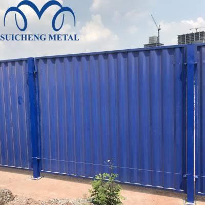 China Guangzhou Factory Blue Corrugated Metal Fence Sheets Easily Assembled Steel Roofing Barrier For UK Market for sale