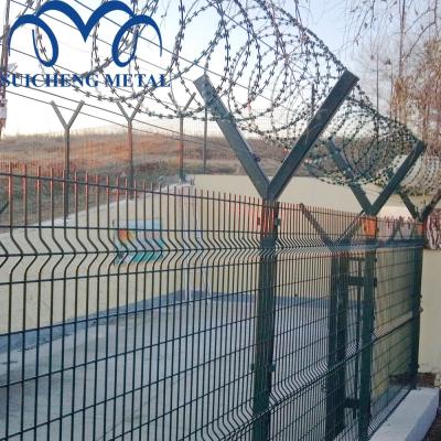 China Factory 2021 Easily Assembled Guangzhou Y Fence Post Welded Mesh Airport Security Wire Mesh Fence With Razor Wire for sale