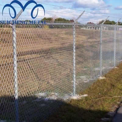 China Guangzhou Factory Free Sample Easily Assembled PVC Coated Chainlink Mesh Garden Fence for sale