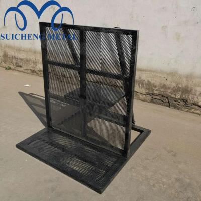 China Portable Outdoor Safety Security Stage Barrier Concert Crowd Control Barrier Metal Concert Barricade Manufacturers for sale