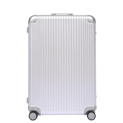 China Aluminum Durable Using Low Price Cuboid 29 Inch 29 Inch Aluminum Luggage Case Cash Box for sale