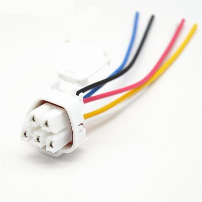 China Custom 5 Pin Automotive Electrical Wire Harness Wire Harness Female Waterproof Female Housing Connector 7283-1052-10 for sale