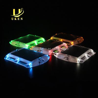 China Lithium Battery PC Plastic LED Cat Eye Road Marking Lamp Waterproof Walkway Pathway Blinker Pavement Step Dock Deck Floor Light for sale