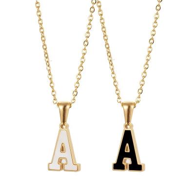 China Frauen Halskette Hypoallergenic 26 Gold Letter Script Name Monogram Stainless Steel Initial Letters Capital Necklace for sale