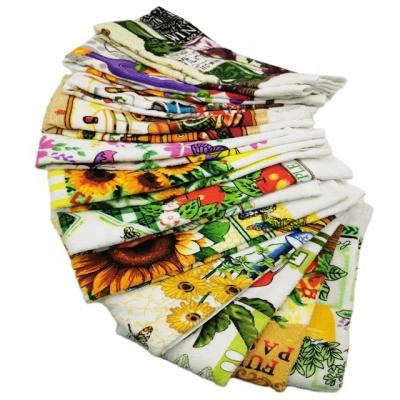 China Sustainable Christmas Towel DYE PRINTED KITCHEN TOWEL with Velvet and Fringe for sale