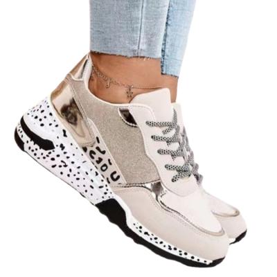 China European and American casual fashion Anti-slippery plus size women's shoes 2021 new sports drop style women's shoes for sale