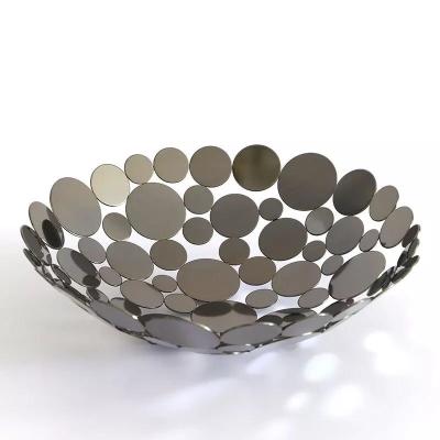 China Nordic Lightweight Luxury Style Hollow Out Plastic Fruit Dish Gold Silver Decorative Fruit Tray for sale