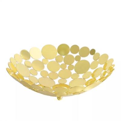 China Nordic light luxury style modern design black gold metal wire wholesale fruit basket for sale