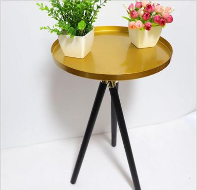 China (Other) new adjustable gold three-legged coffee table for sale