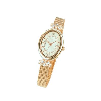 China New Unisex Hot Sale Fashion Cheap Zinc Alloy Wrist Watch Women Observe for sale