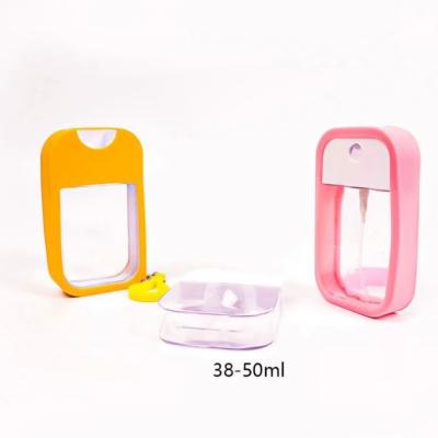 China Cosmetic Bottle Credit With Silicone Plastic Card Spray Bottle for sale