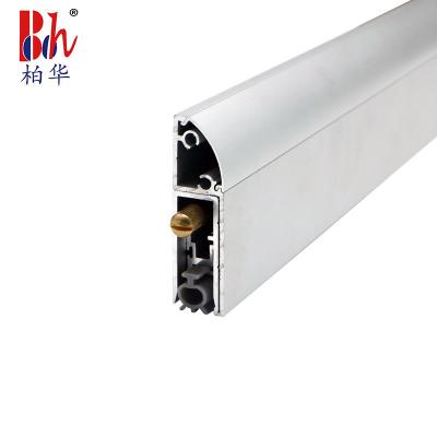 China El tornillo de lujo Fixd montó la parte inferior automática de la puerta sella las tiras de tiempo de aluminio en venta