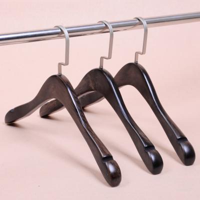 China With Notches Custom Coat Hangers For Clothes Luxury Wooden Suit Hanger for sale