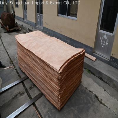 China Industrial Okoume Face Veneer 0.20mm / 0.25mm Red Hardwood Veneer for sale