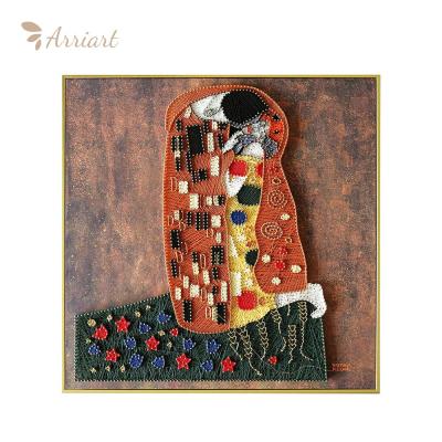 China 2020 Eco Friendly Latest Home Decoration Klimt Kiss String Art Crafts for sale