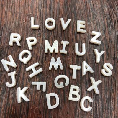 China Jewelry Making Wholesale High Quality Letter Shell Beads For Jewelry Making Saltwater Alphabet for sale