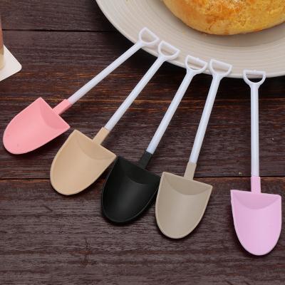 China Viable Creative Plastic Scoop Ice Cream Scoop Pudding Spoon Wholesale for sale