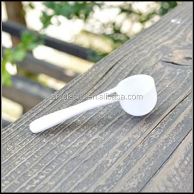 China Disposable White Food Milk Powder Medical Liquid Plastic Measuring Scoop Spoons 5g 10ml, Custom Plastic Powder Spoons for sale