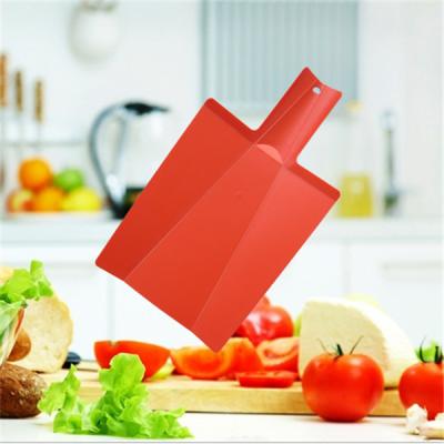 China Sustainable Kitchen Plastic Folding Non-Slip Cutting Slicing Slicing Board Mat New for sale