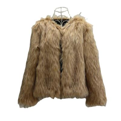 China Anti-Wrinkle Plus Size Warm Women's Fur Coat Winter Raccoon Casual Short Loose Jacket Fox Fur Oversize for sale