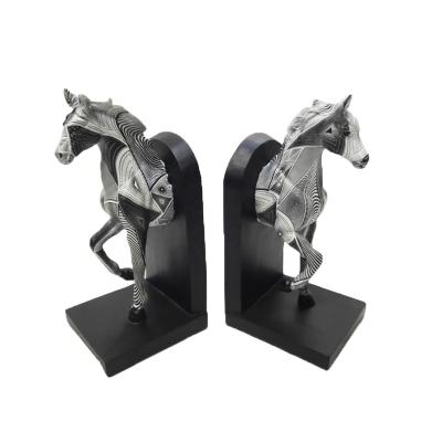 China Europe wholesale new design decorative bookends resin animal bookholder for sale