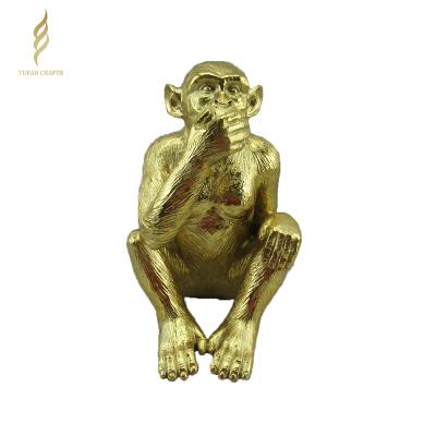 China Europe Factory Outlet Home Statues Animal Vivid Resin Golden Monkey Sculpture for sale