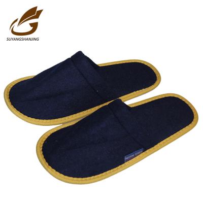 China Double Color EVA Cheap Disposable Slippers For Hotel / Fashionable Guest Slipper for sale