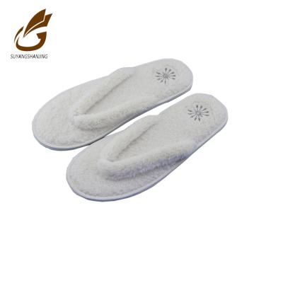 China Leisure Fleece Tape Fabric Promotion Spa Flip Flop Slippers for sale