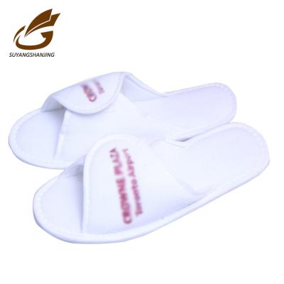 China New Design Top Quality Recyclable Adjustable Airline Disposable Slipper With Custom Logo for sale