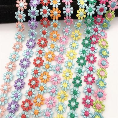 China Sustainable 3D Embroidery Sunflower Embroidery Cotton Lace Trim For Garment Accessories for sale