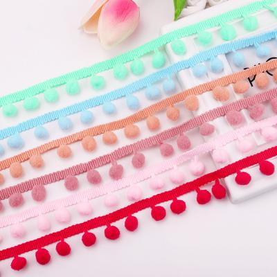 China 1.2cm Wool Viable Ball Pom Pom Lace Trim For Home Clothing Curtain Textile Tablecloth DIY Accessories Ball Trim for sale