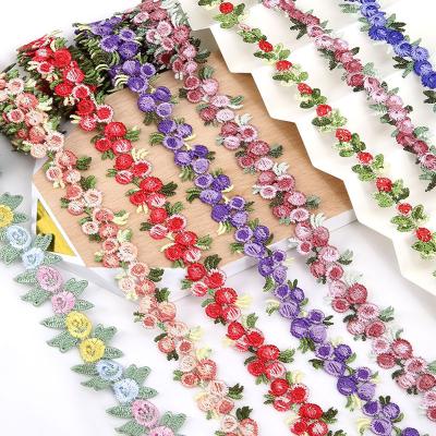 China 2cm Viable Polyester Flower Lace Trim Daisy DIY Style Lace Trim Water Soluble Moral Accessories for sale