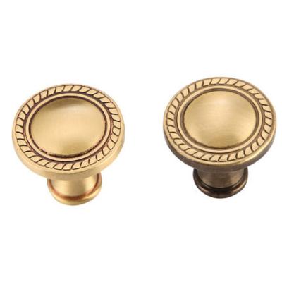 China Traditional Solid Brass Handle Furniture Pulls Handles For Sideboard for sale