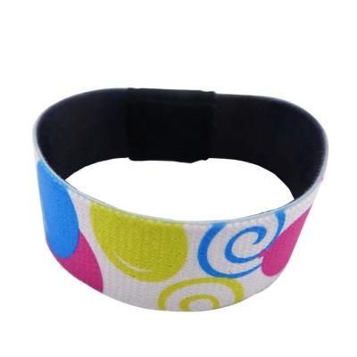 China Polyester Best Selling Custom Elastic Cloth Wristbands Fashion NFC Polyester Wrist Lanyard for sale