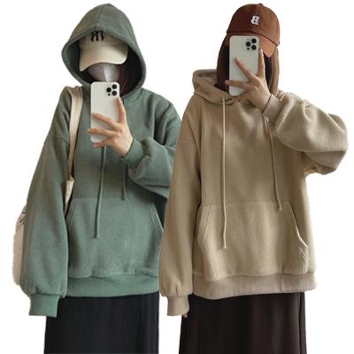 China Breathable Warm Lamb Wool Hoodie Loose Hoodies Women With Front Pocket for sale