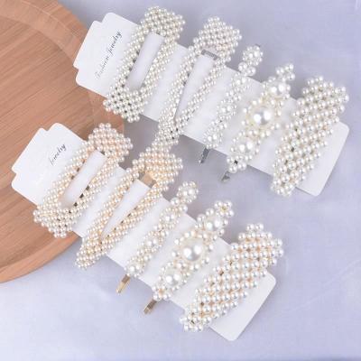 China Madame Barrette Triangle Square Eco-Friendly Hairpins Jewelry Fashion Snap Button Hair Styling Accessories Soft Pearl Hair Clips For Girls for sale