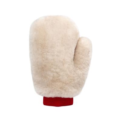 China No Inch Real Sheepskin Wax Wash Mitt Australia Lamb Wash Mitts for sale