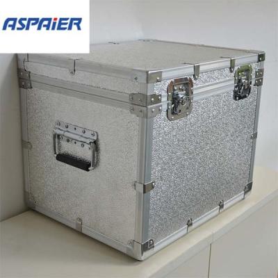 China La cadena fría de XPS de la caja al aire libre de aluminio del refrigerador aisló cajas de envío más frescas en venta