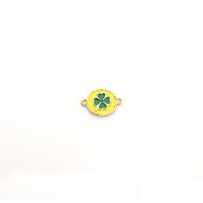 China FASHIONABLE 18K Gold Plating Enamel Clover Round Shape Tasty Connector For Diy Jewelry for sale